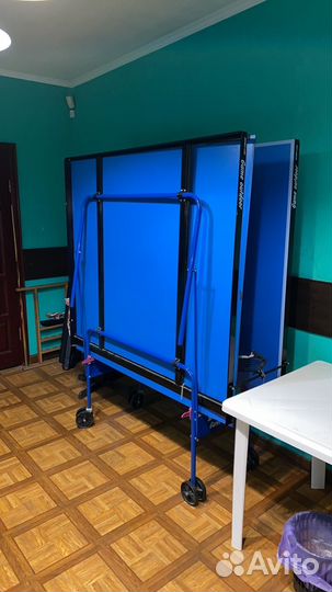 Теннисный стол