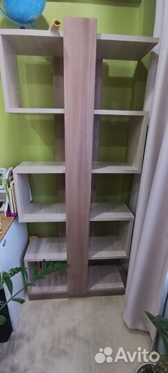 Интерьерный стеллаж