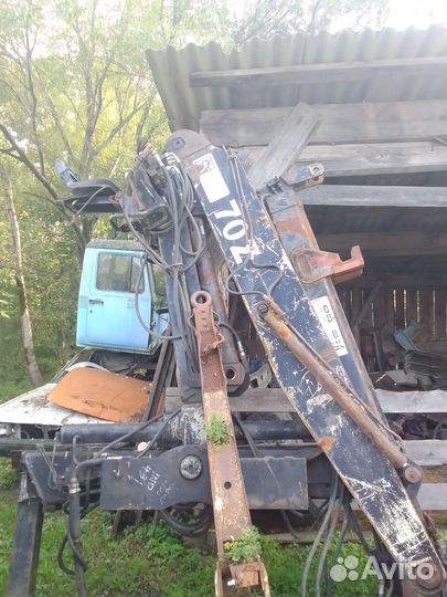 Манипулятор для погрузки леса. (Фискарь)