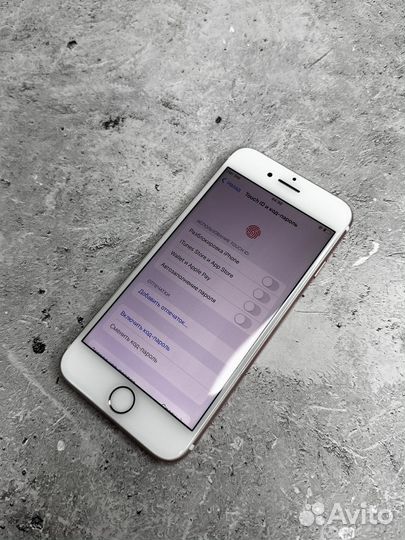 iPhone 7, 32 ГБ