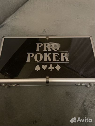 Покерный набор 300 фишек Pro Poker