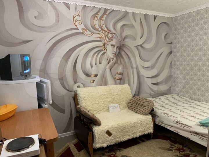 Комната 17 м² в 1-к., 1/2 эт.