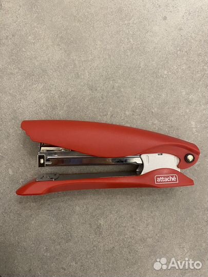 Степлер Attache