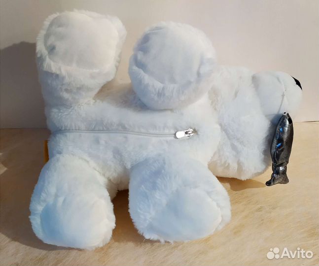 Игрушка медведь с молнией на животе