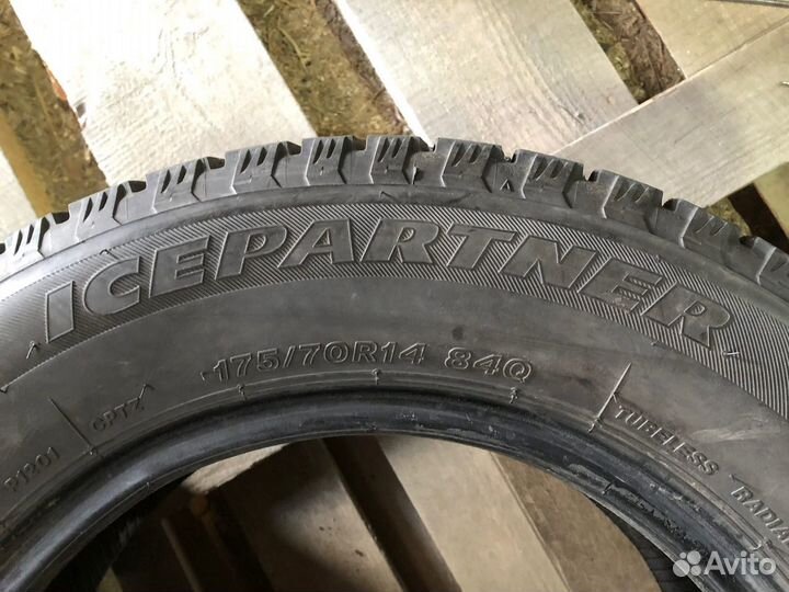 Bridgestone Ice Partner 175/70 R14