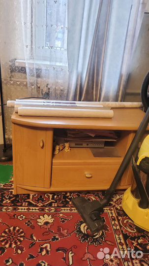 Тумба под телевизор