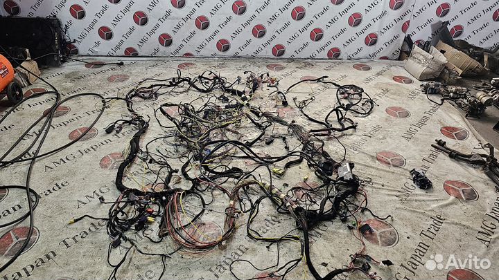 Салонная проводка на Mercedes-Benz R230 SL500