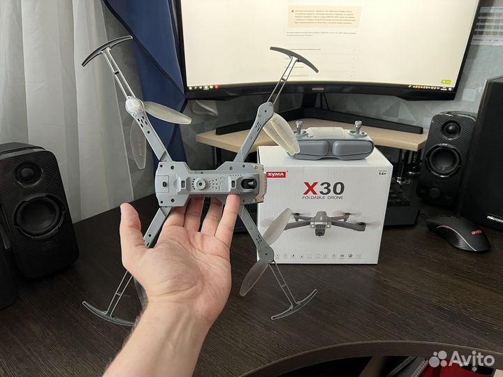 Квадрокоптер Syma x30