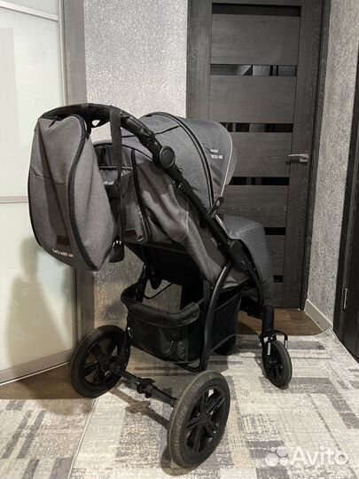 Прогулочная коляска буBubago Cross Air