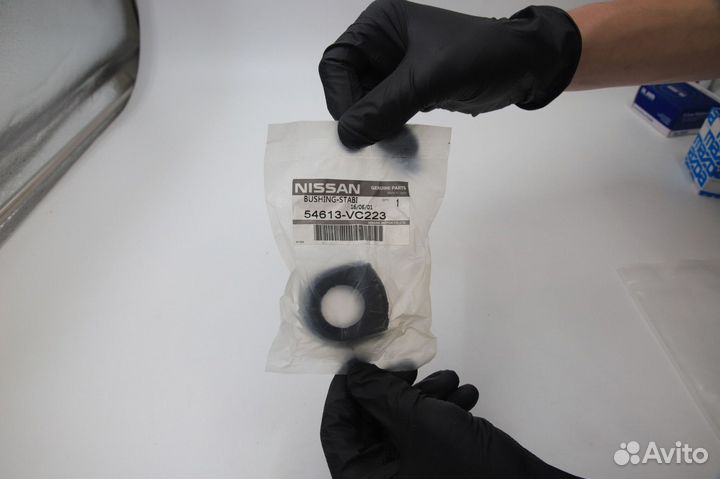 Втулка стабилизатора на Nissan Patrol Y61