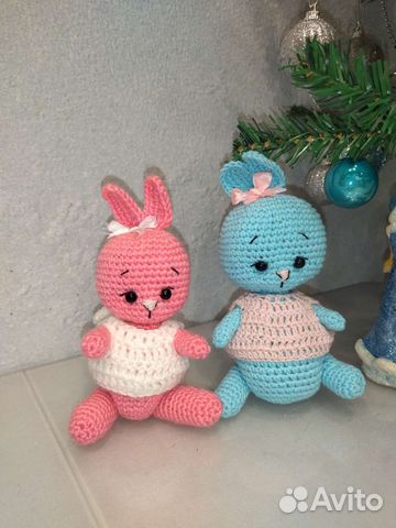 Заяц вязаный символ 2023 года хэндмэйд