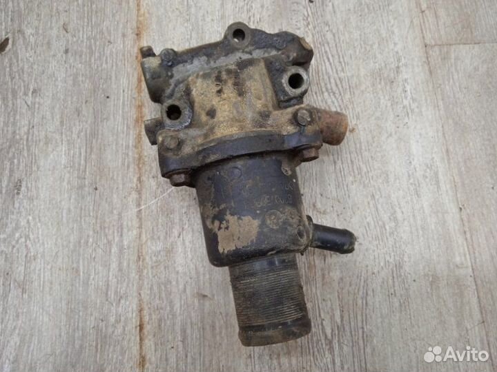 Корпус термостата Renault Logan 1 2010