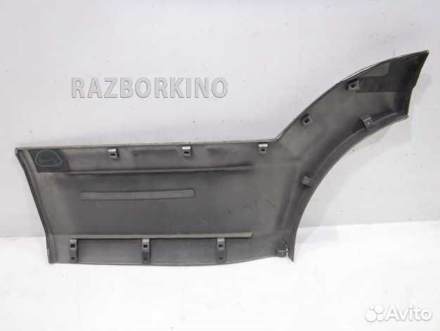 Накладка двери задней правой