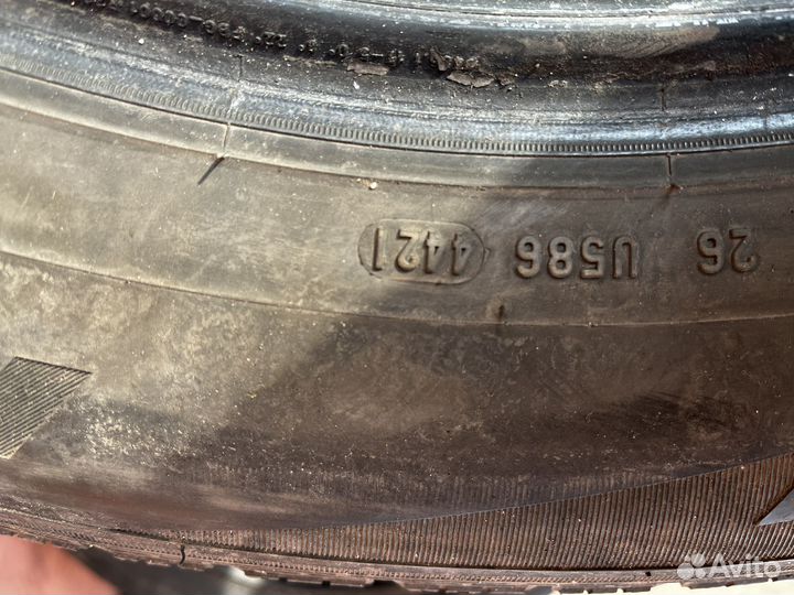 Pirelli Ice Zero 255/55 R19