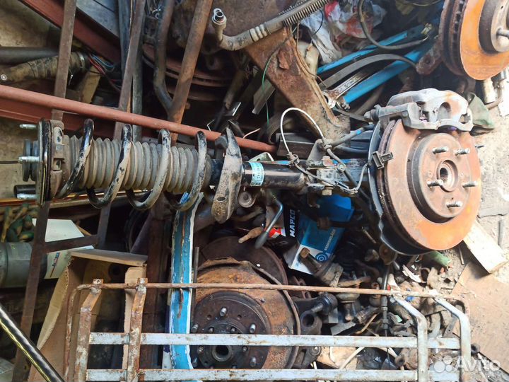 Поворотный кулак honda cr-v