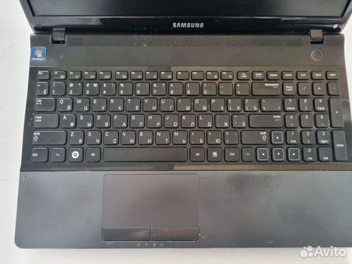 Ноутбук samsung np300e5a