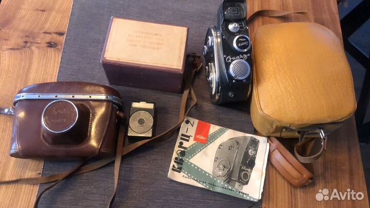 Фотоаппарат Киев, Кинокамера Кварц СССР