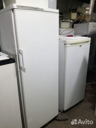 Холодильники бу маленькие и большие