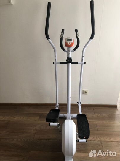 Эллиптический тренажер