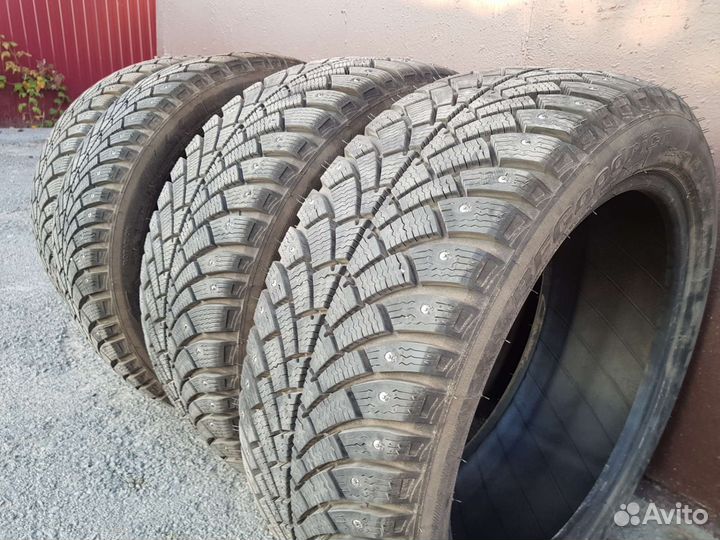 Bfgoodrich G-Force Stud 225/45 R17 94Q