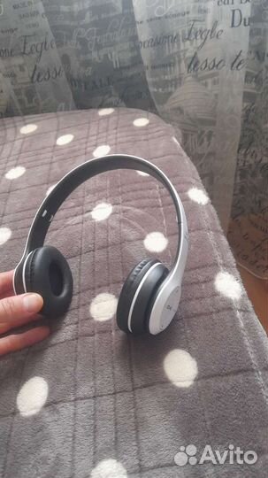 Беспроводные наушники