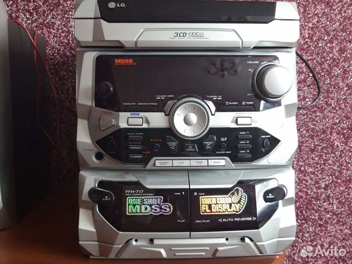 Музыкальный центр LG