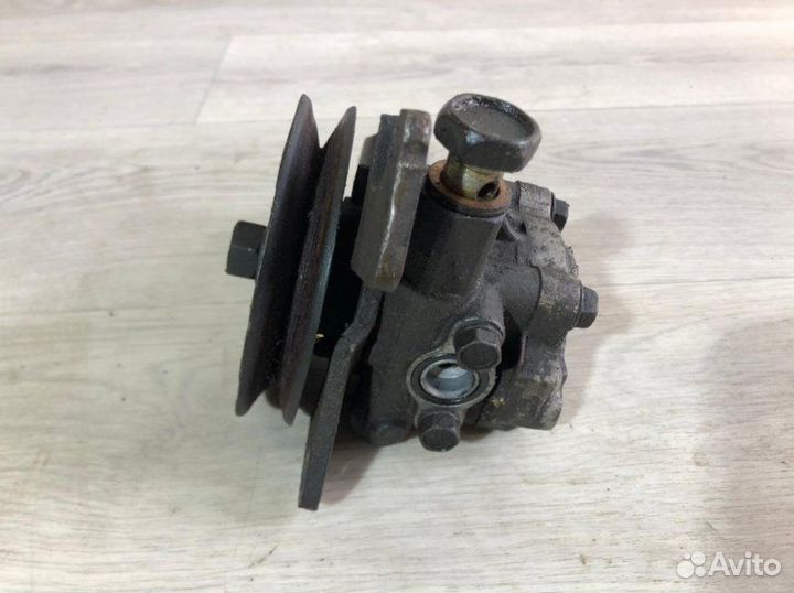 Насос гидроусилителя Nissan Pathfinder 2005-2014