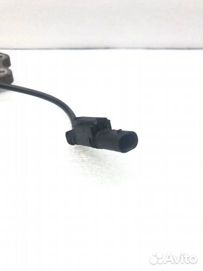 Опора двигателя передняя правая Mercedes-Benz Glc