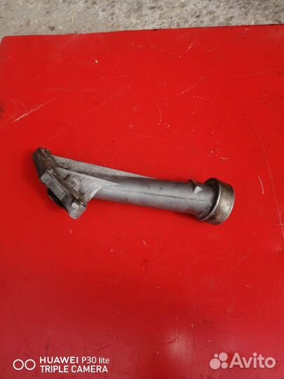 Маслозаливная горловина к Мерседес Т1 208-410