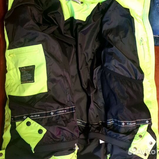 Горнолыжная куртка женская 40 42