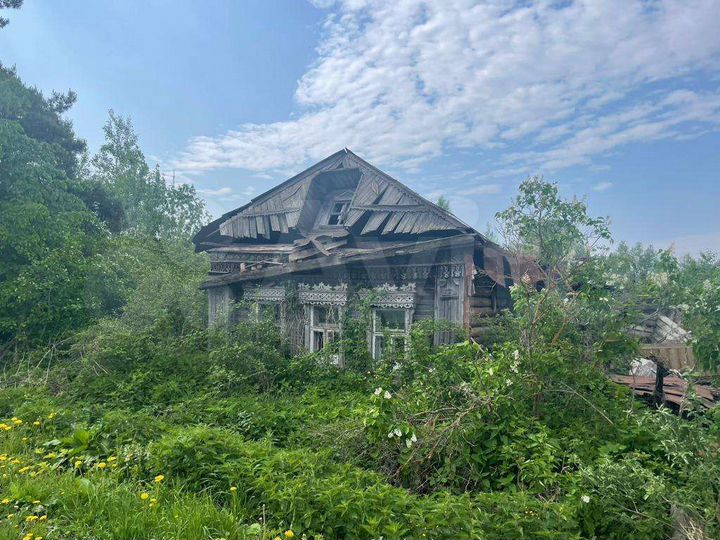 Дом 30 м² на участке 6,79 га