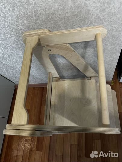 Башня помощника монтессори