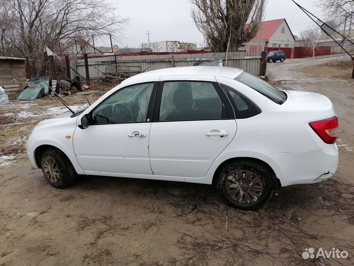 В разборе LADA Granta Лада Гранта 2013