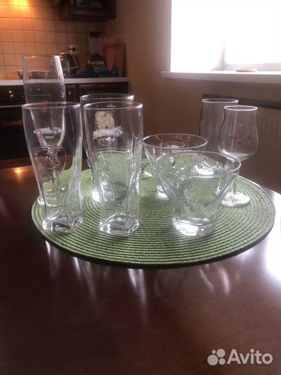 Бокалы и рюмки