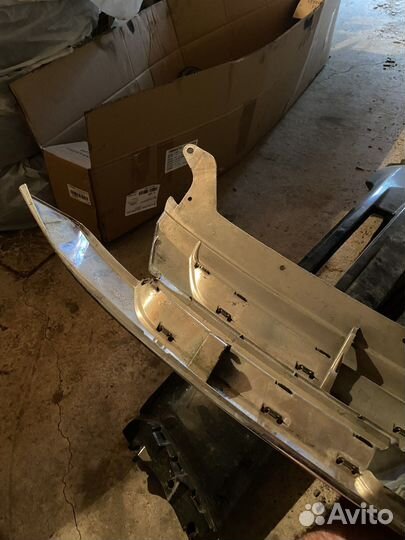 Решетка радиатора mitsubishi outlander 3