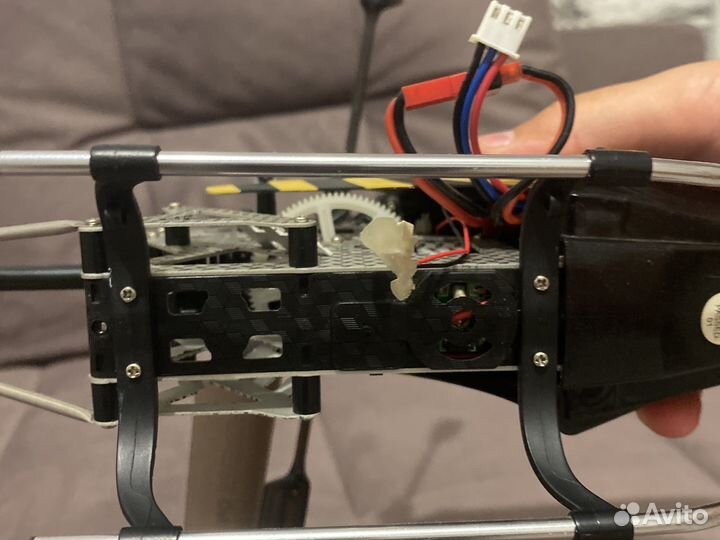 Радиоуправляемый вертолет