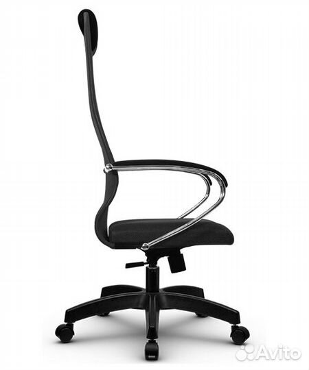 Офисное кресло
