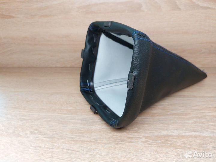 Чехол кпп ваз 2113 2114 2115, синяя строчка