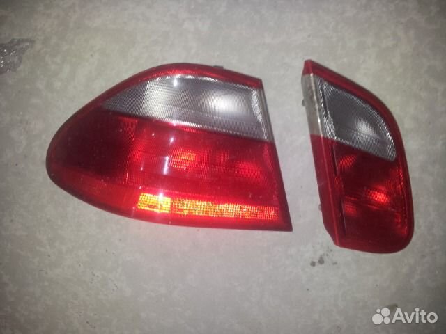 Фонари задние Mercedes CLK W208