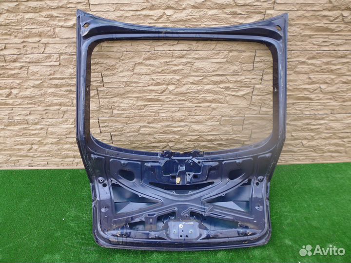 Крышка багажника Шкода Рапид с 2012-2017