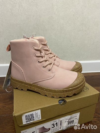 Ботинки для девочки новые