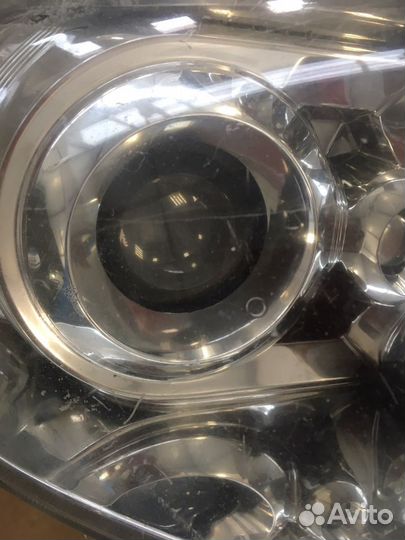 Фара передняя правая Toyota RAV4(1648)