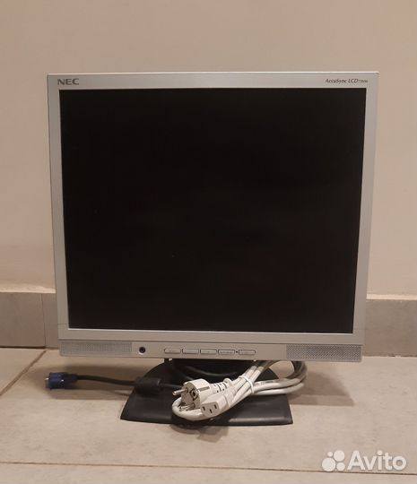 Монитор NEC 17 дюймов