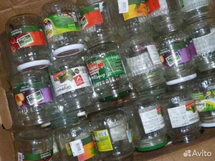 Банки стеклянные с крышками разные