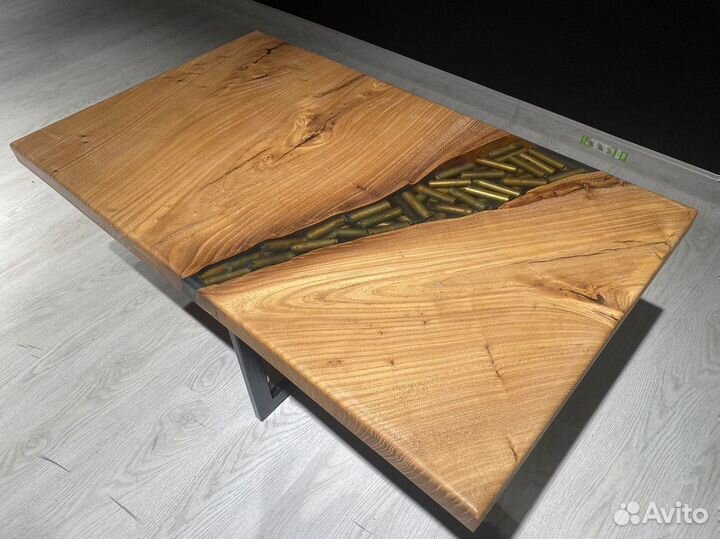 Стол из слэба / стол из массива