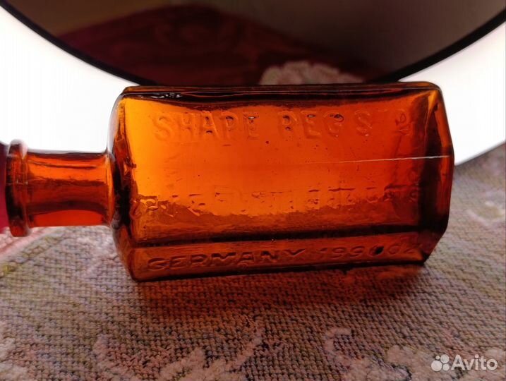 Пузырек Shape Regis раскопок Königsberga