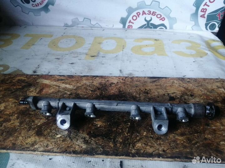 Топливная рампа Hyundai Elantra 3, 2.0, G4GC