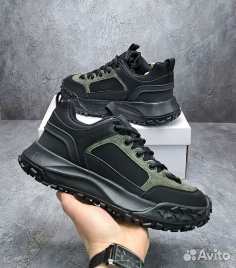 Кроссовки мужские