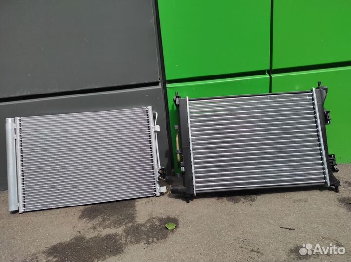 Радиатор основной и кондиционера Renault Duster