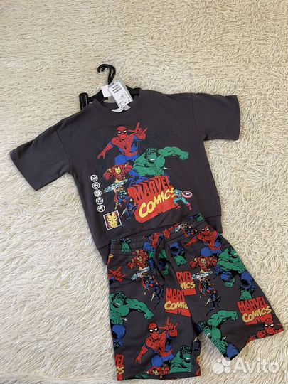 Комплект для мальчика H&M marvel 134